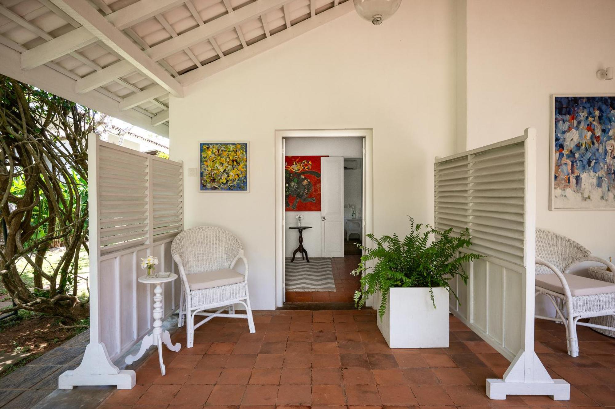 Taru Villas - Rock Villa - Bentota Exterior foto